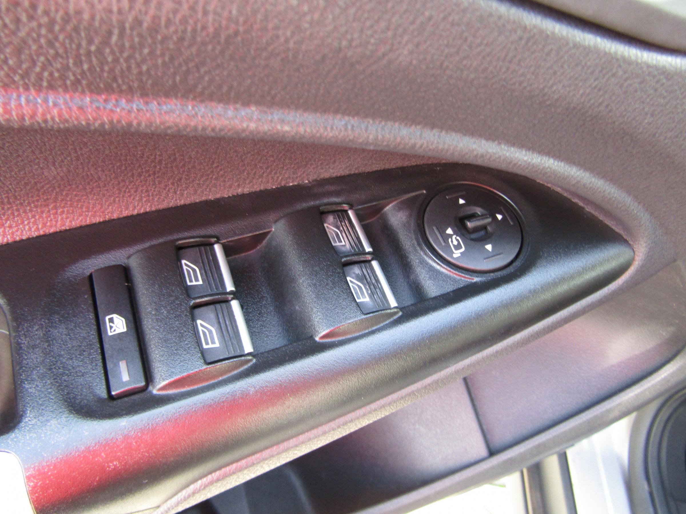 Ford Tourneo Connect, 2017 - pohled č. 12