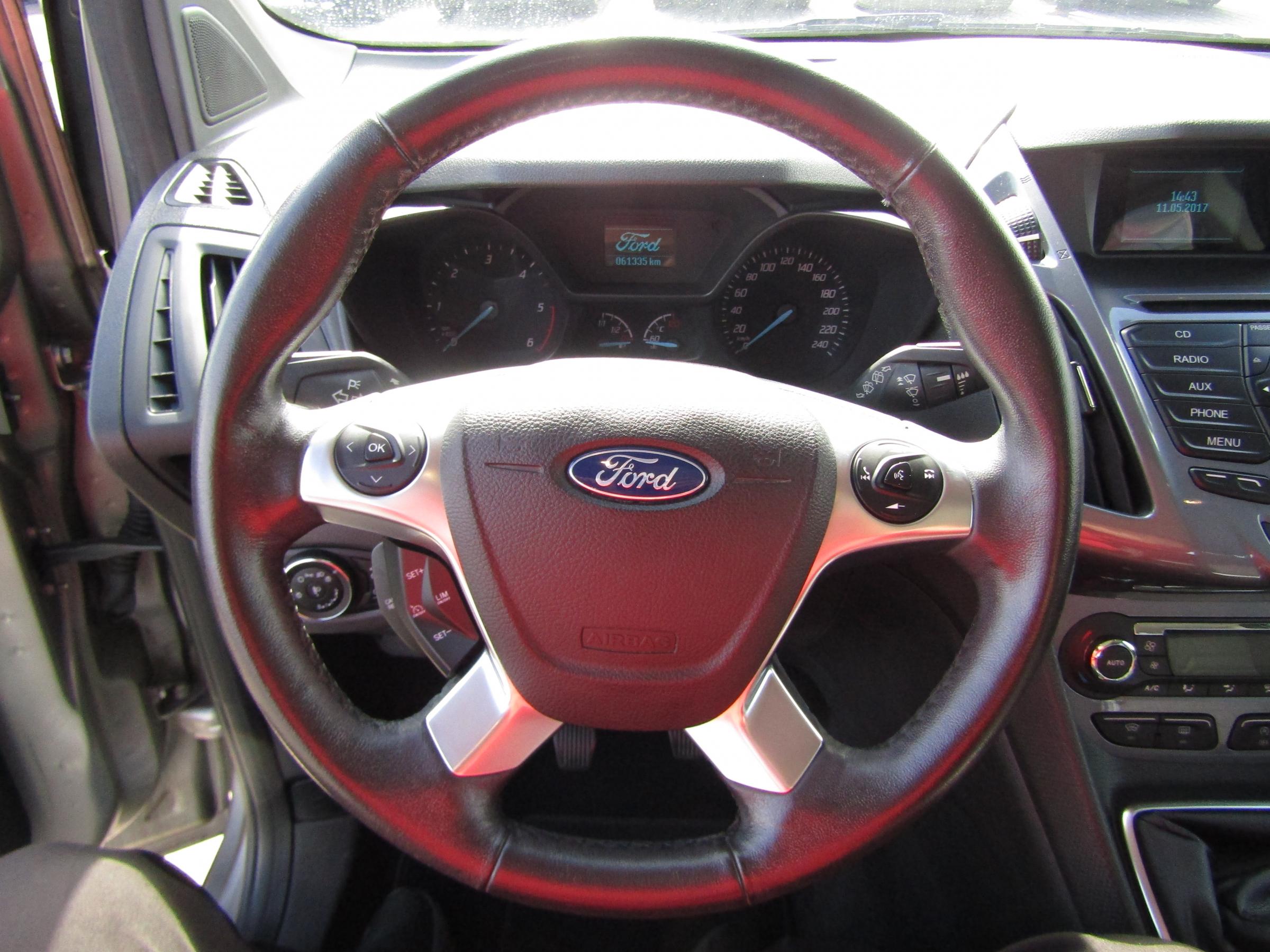 Ford Tourneo Connect, 2017 - pohled č. 18