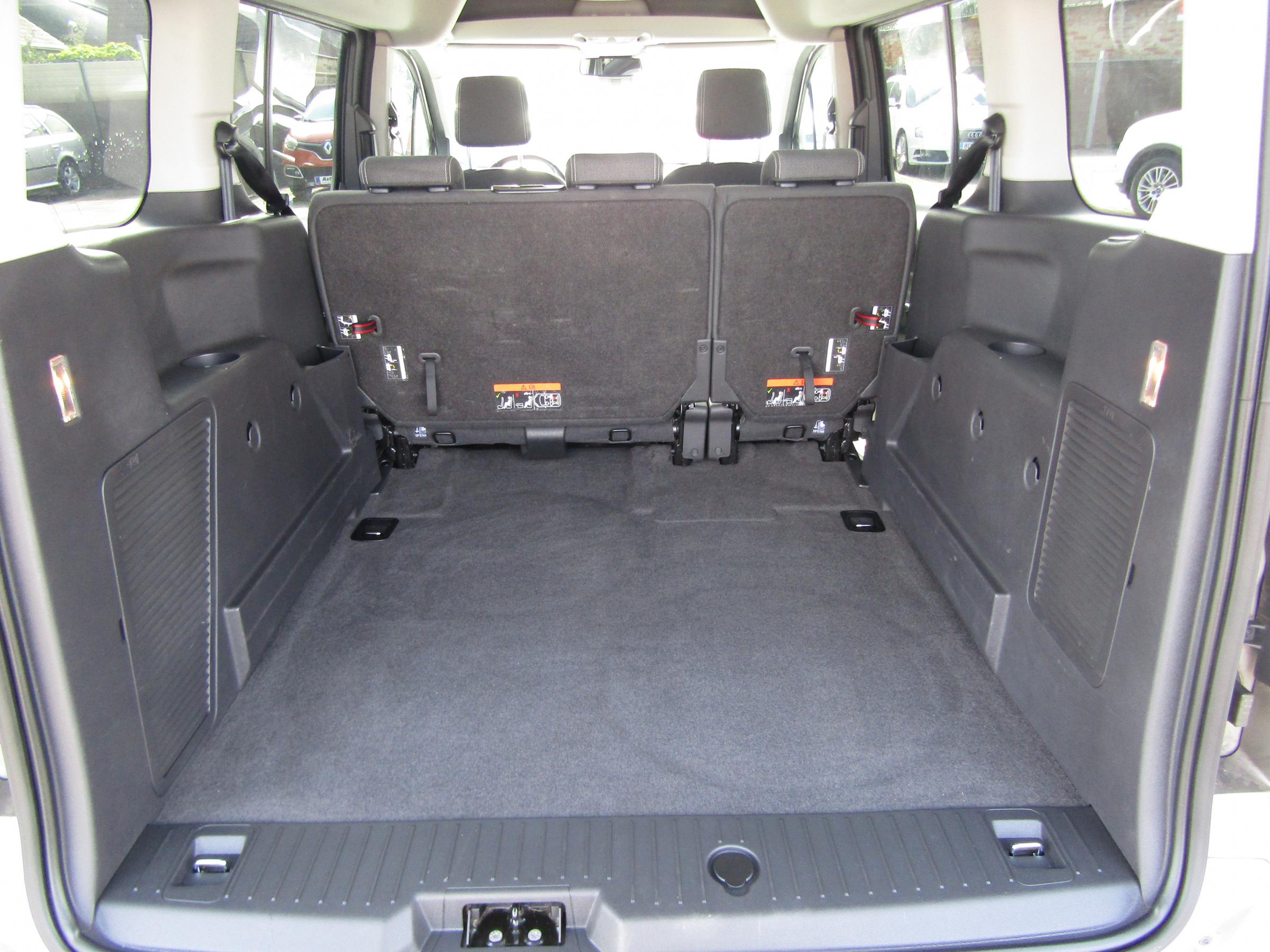 Ford Tourneo Connect, 2017 - pohled č. 7