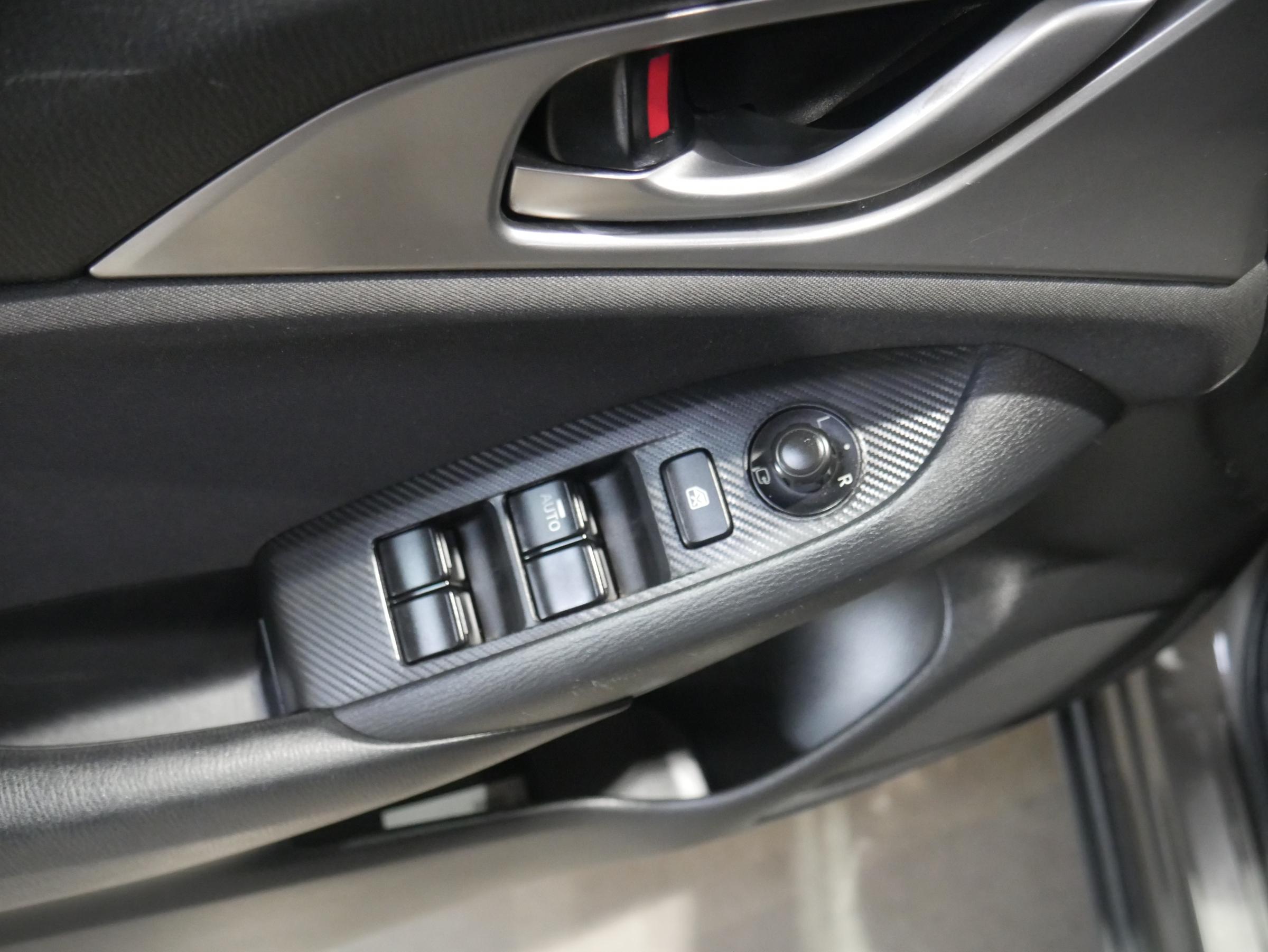 Mazda CX-3, 2015 - pohled č. 11