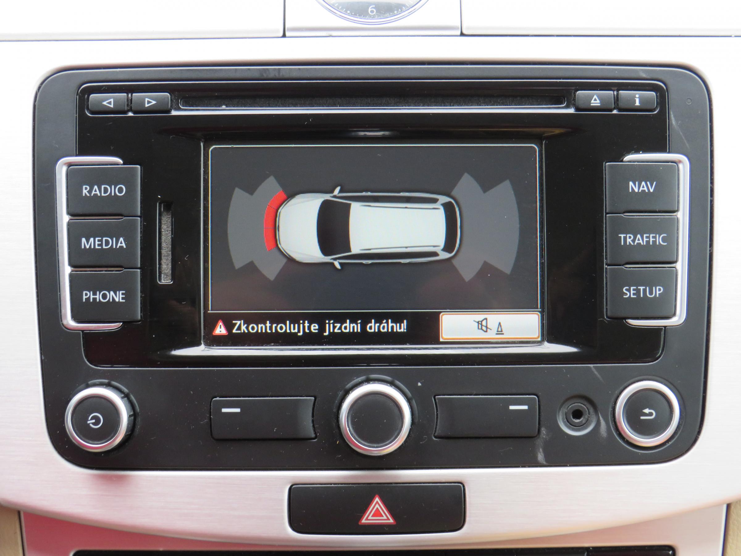 Volkswagen Passat, 2014 - pohled č. 15