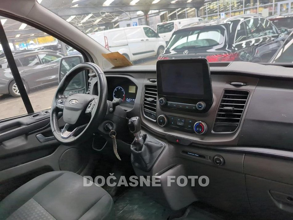 Ford Transit Custom 2.0TDCi Trend L2H1 BOTT