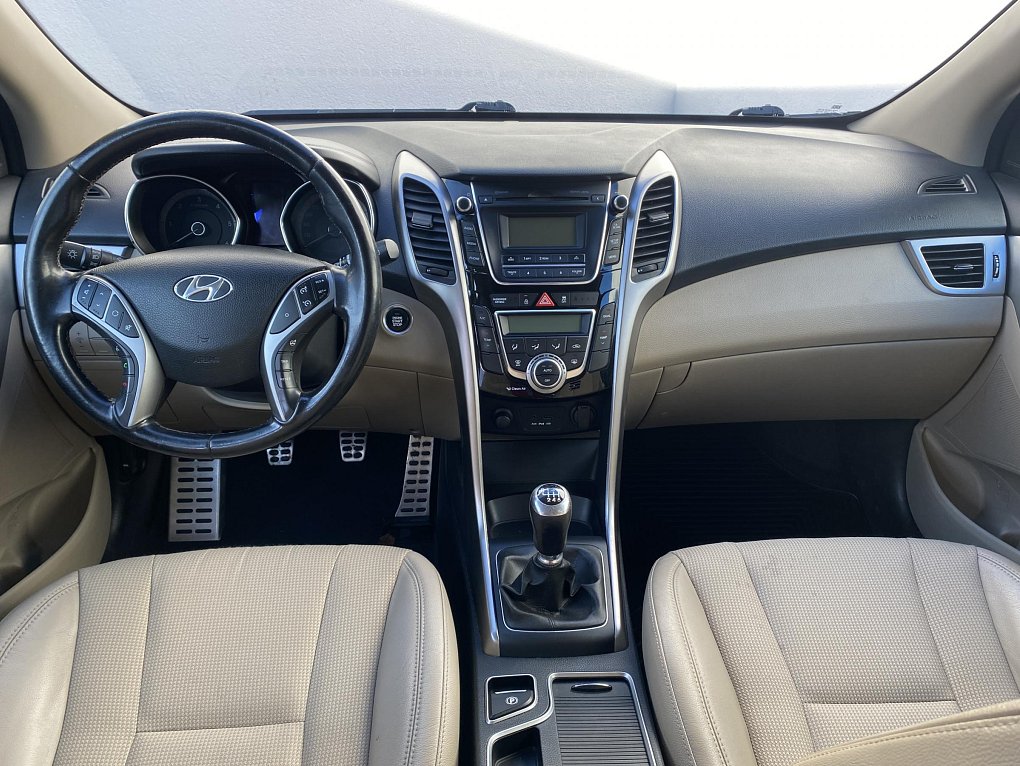 Hyundai I30 1.6CRDi 