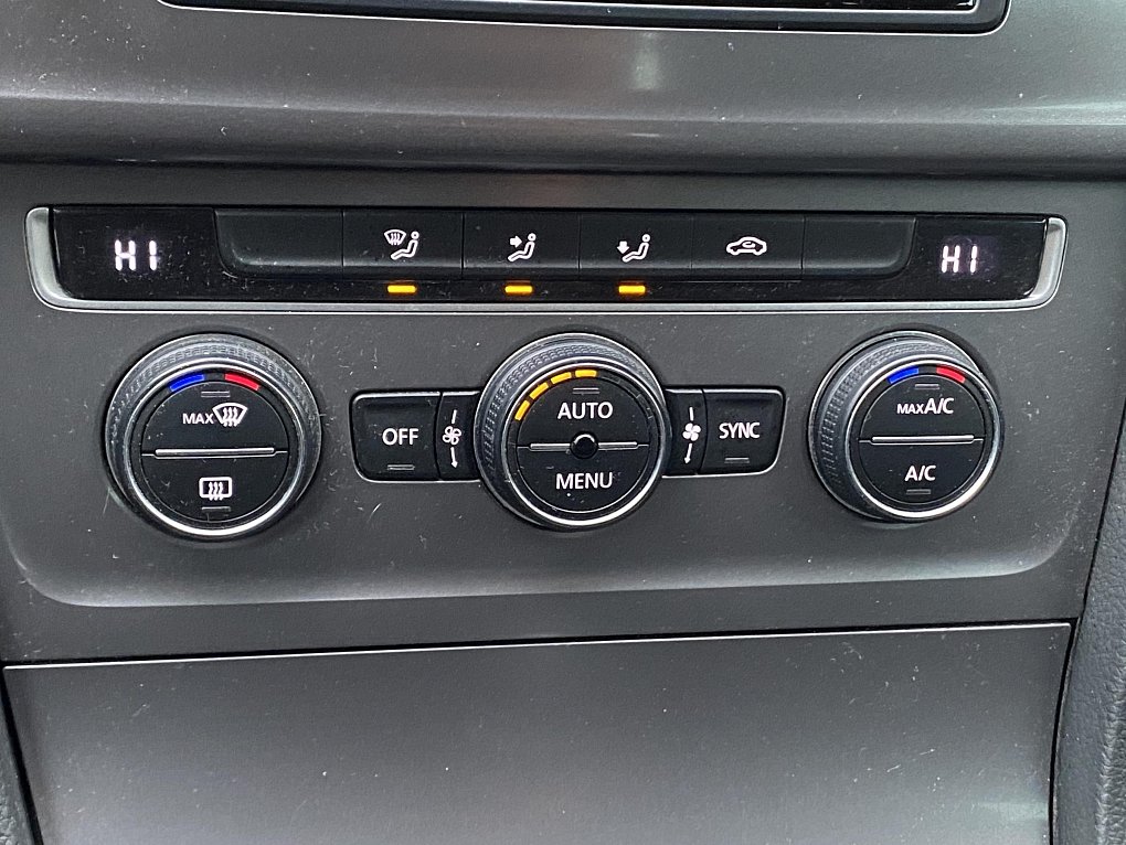 Volkswagen Golf 1.6 TDi Lounge