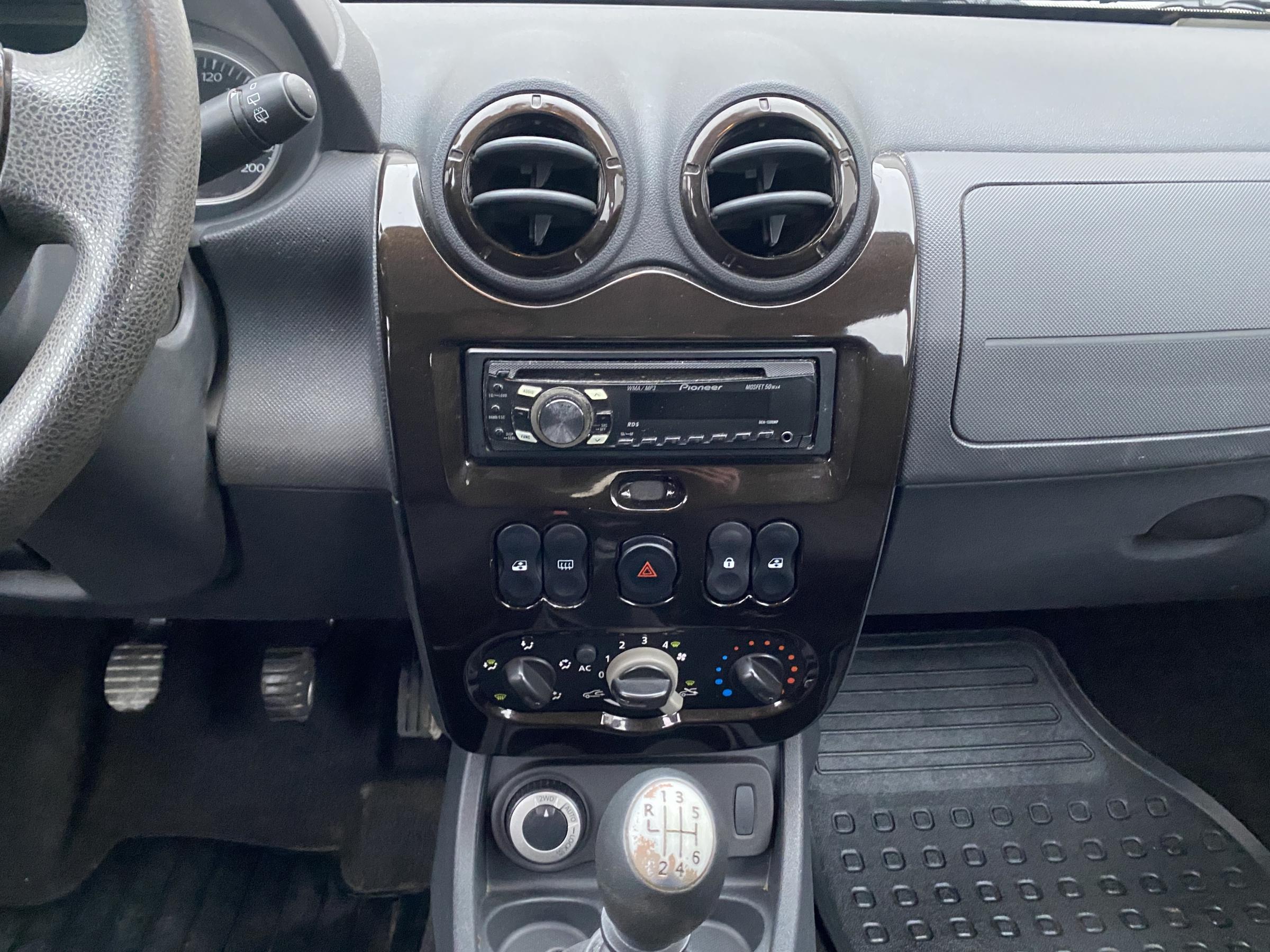 Dacia Duster, 2011 - pohled č. 12