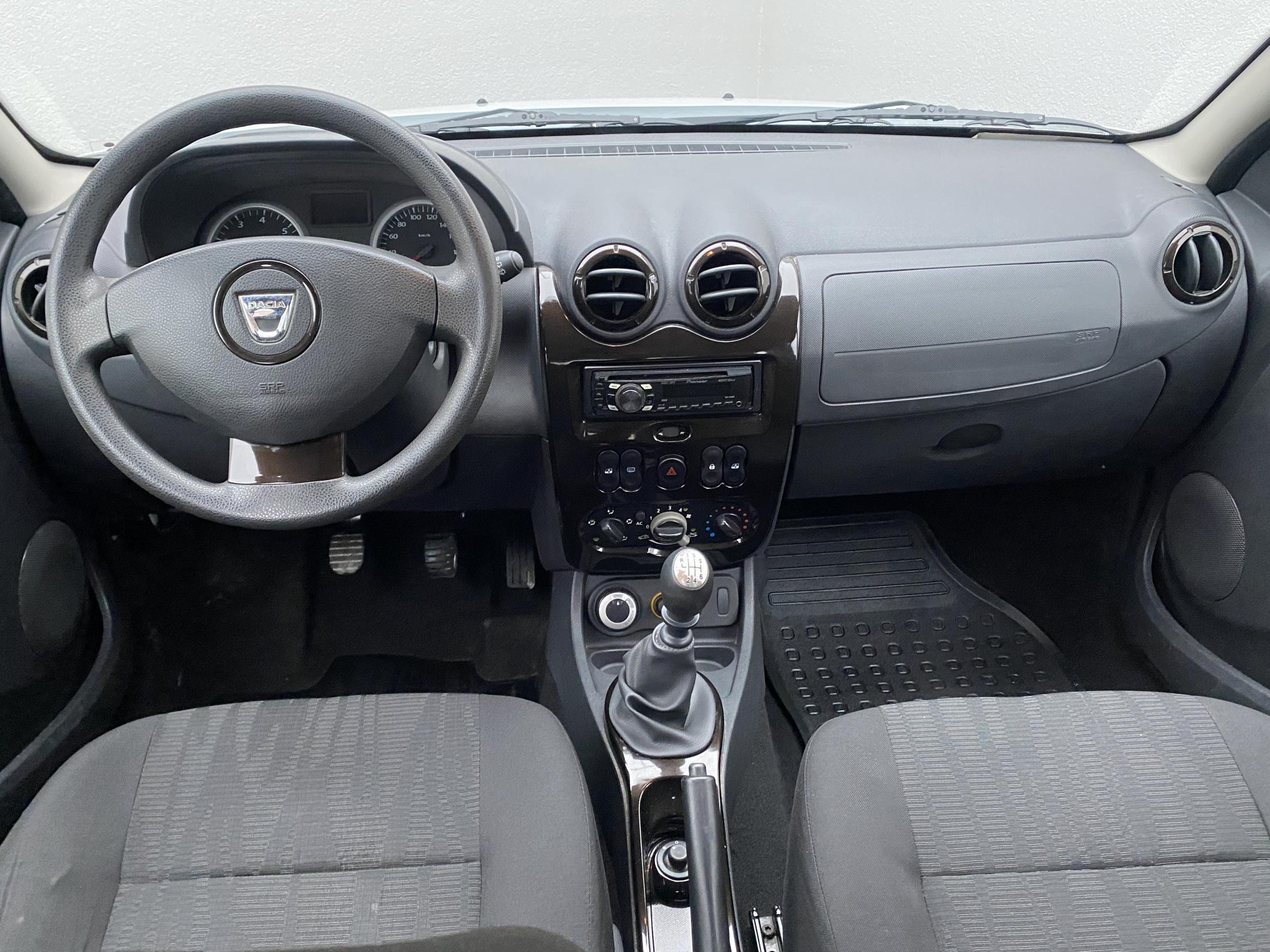 Dacia Duster, 2011 - pohled č. 8