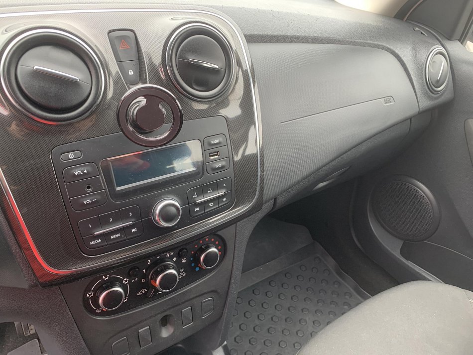 Dacia Sandero 1.0 SCe 