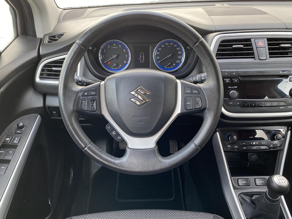 Suzuki S-Cross 1.6 VVT Limited