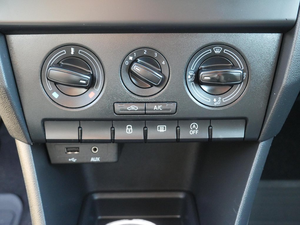 Škoda Rapid 1.6 TDi Ambition