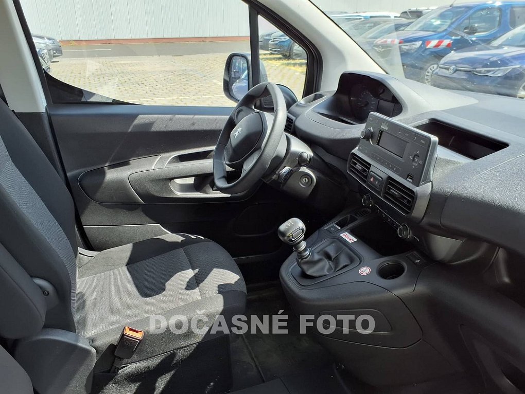 Peugeot Partner 1.5HDi Premium MAXi DÍLNA