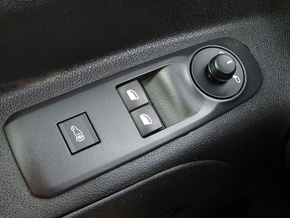 Peugeot Partner 1.5HDi  MAXi DÍLNA
