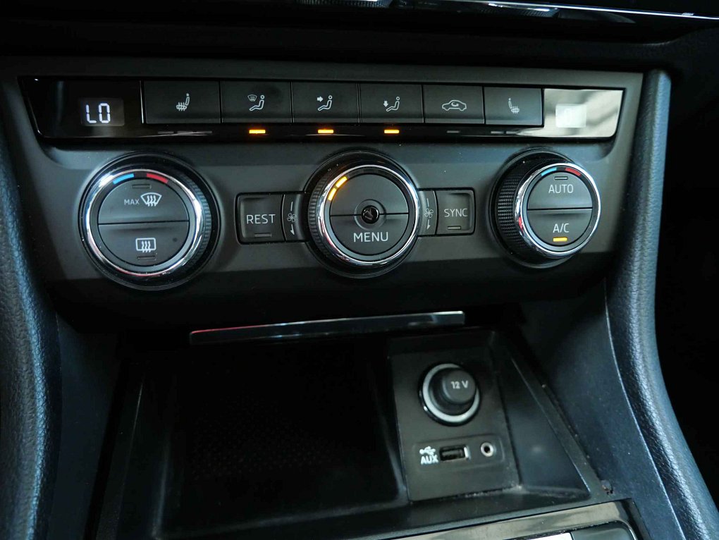 Škoda Superb III 2.0 TDi Style