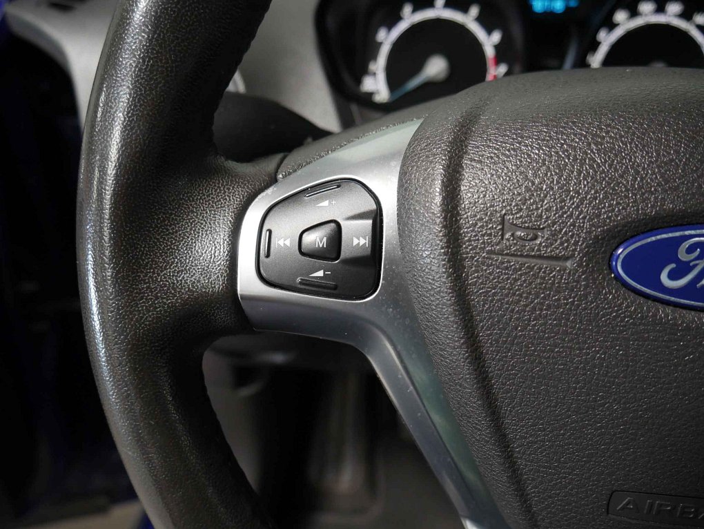 Ford Tourneo Courier 1.0EB 