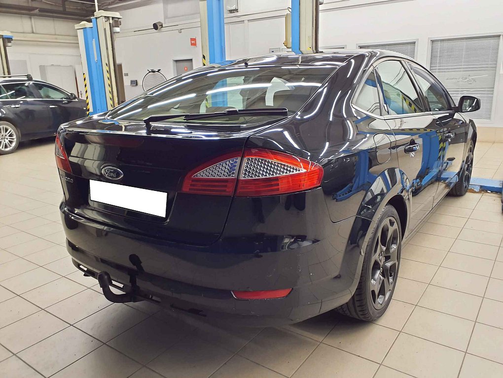 Ford Mondeo 2.0i 