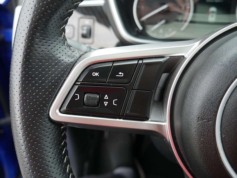 Dongfeng Fengon 5 1.5 i 