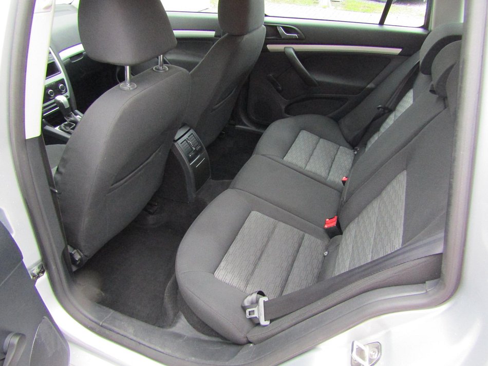 Škoda Octavia 1.6TDI  4x4