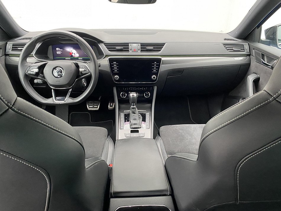 Škoda Superb III 2.0 TDi SportLine
