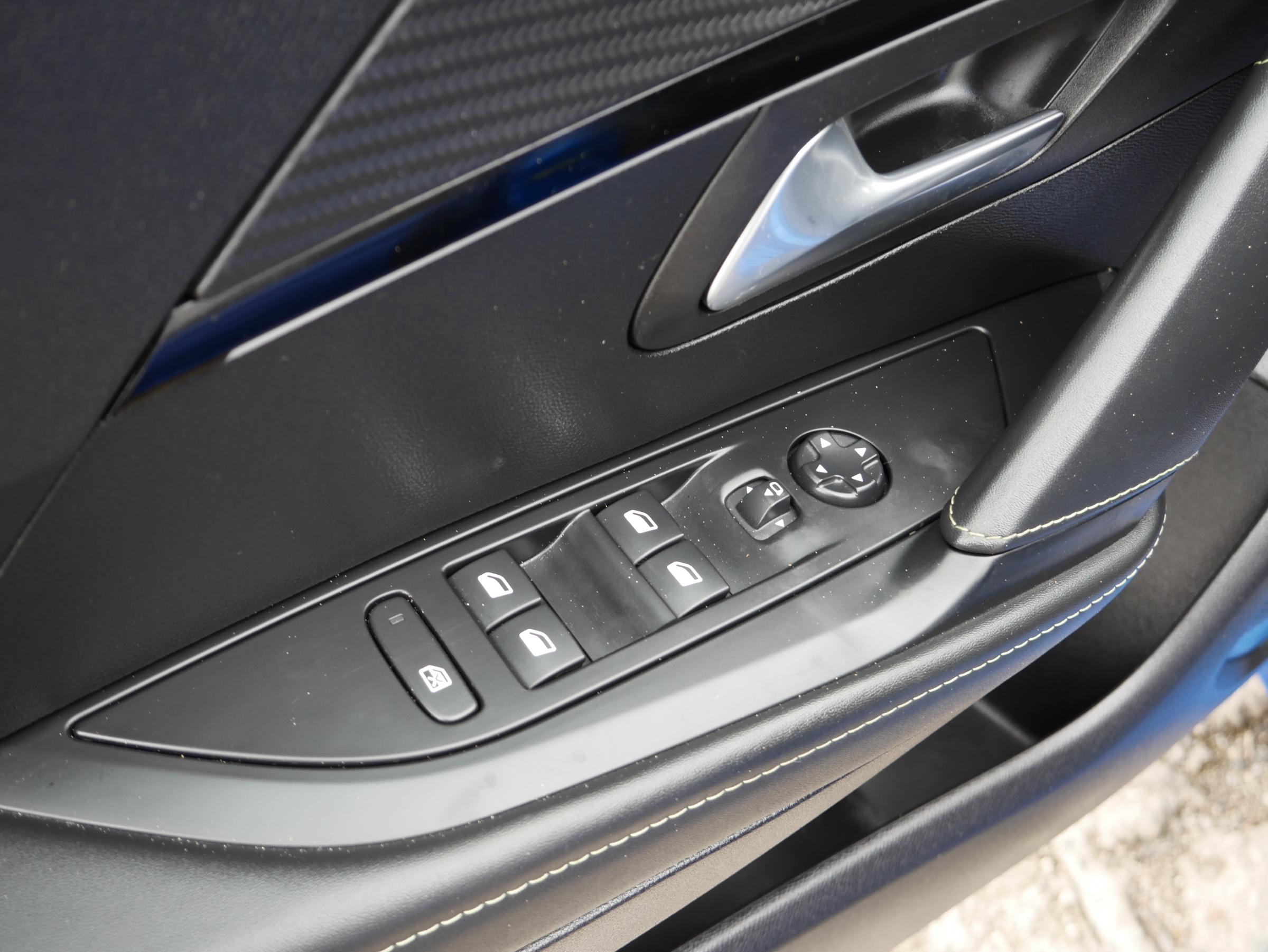 Peugeot 208, 2022 - pohled č. 16