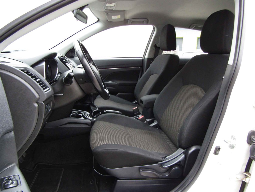 Mitsubishi ASX 1.6 MIVEC 