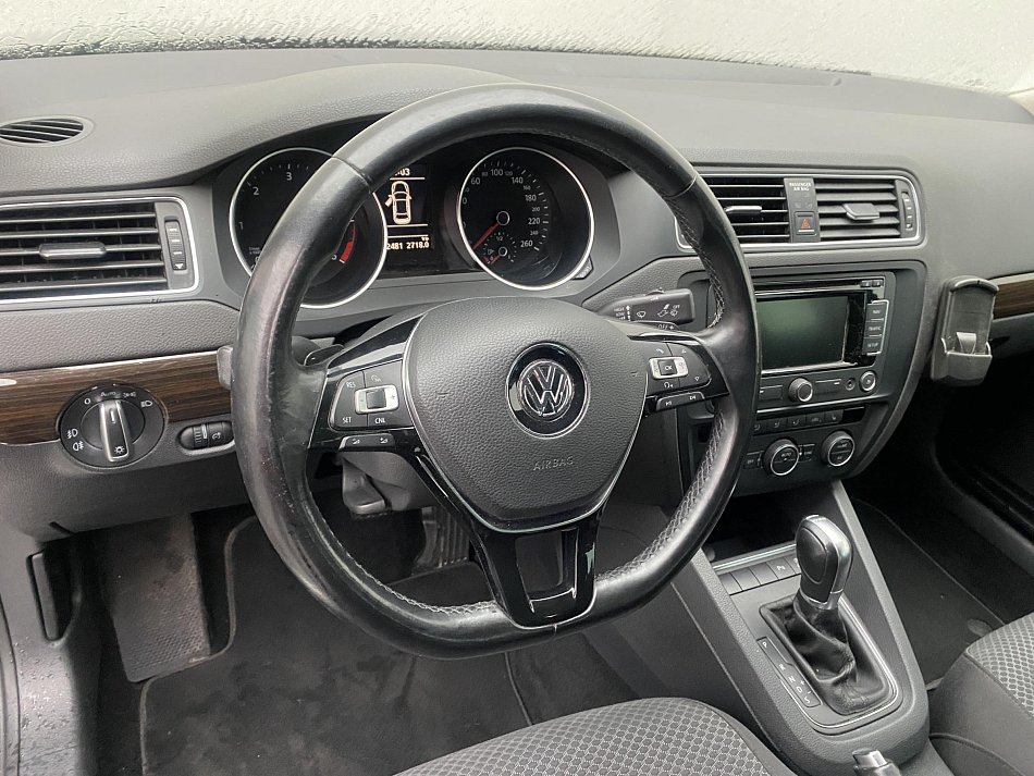 Volkswagen Jetta 2.0 TDi 