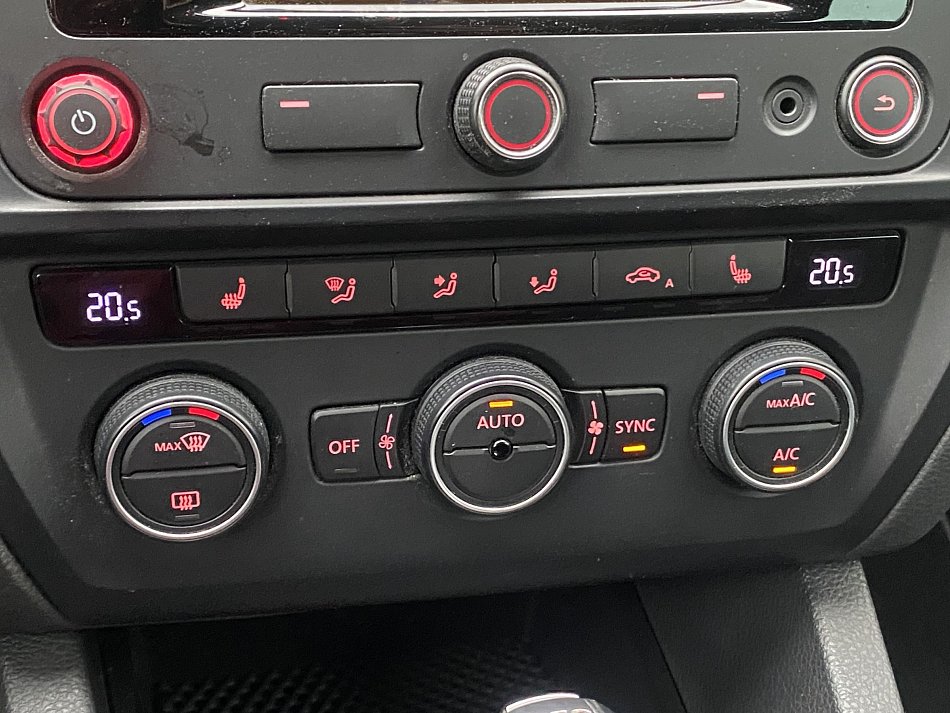 Volkswagen Jetta 2.0 TDi 