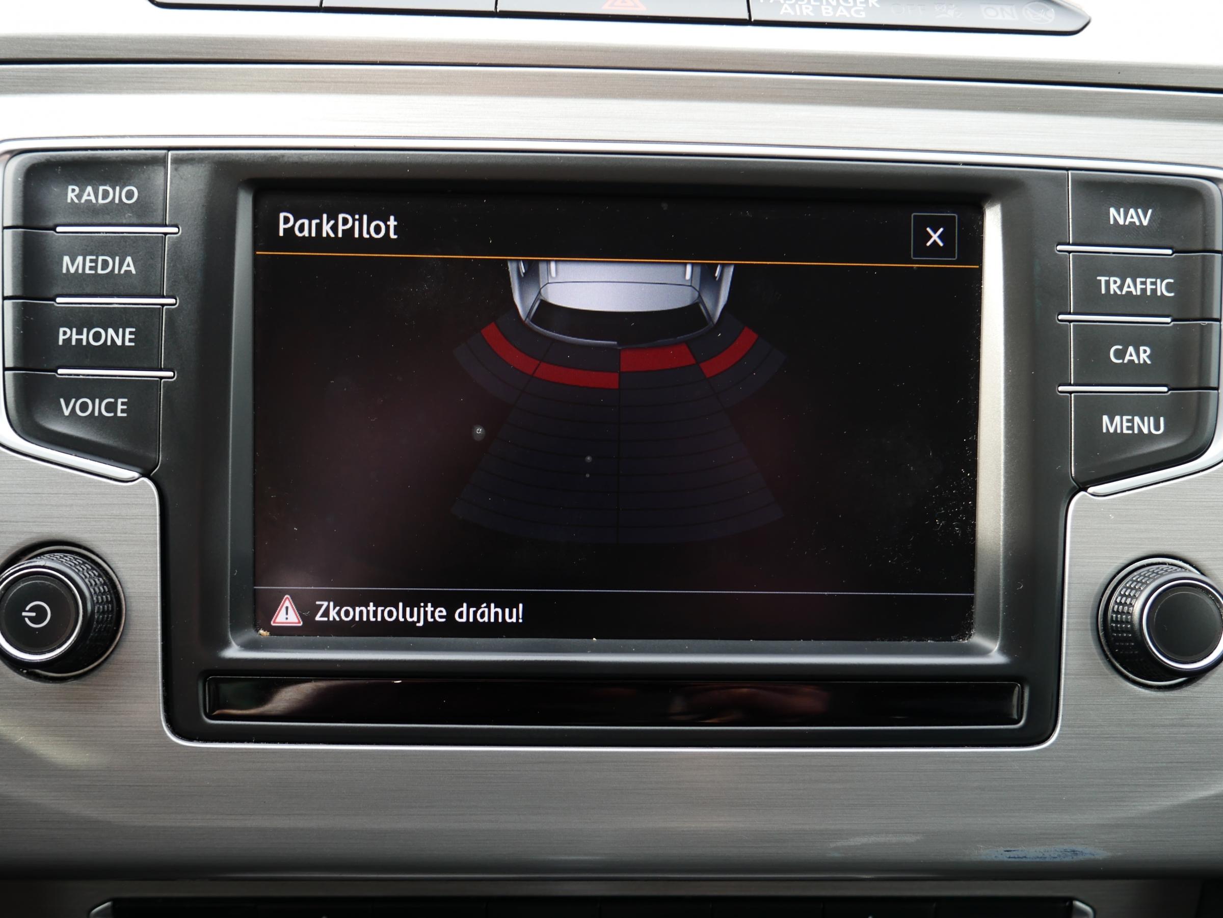 Volkswagen Passat, 2015 - pohled č. 13