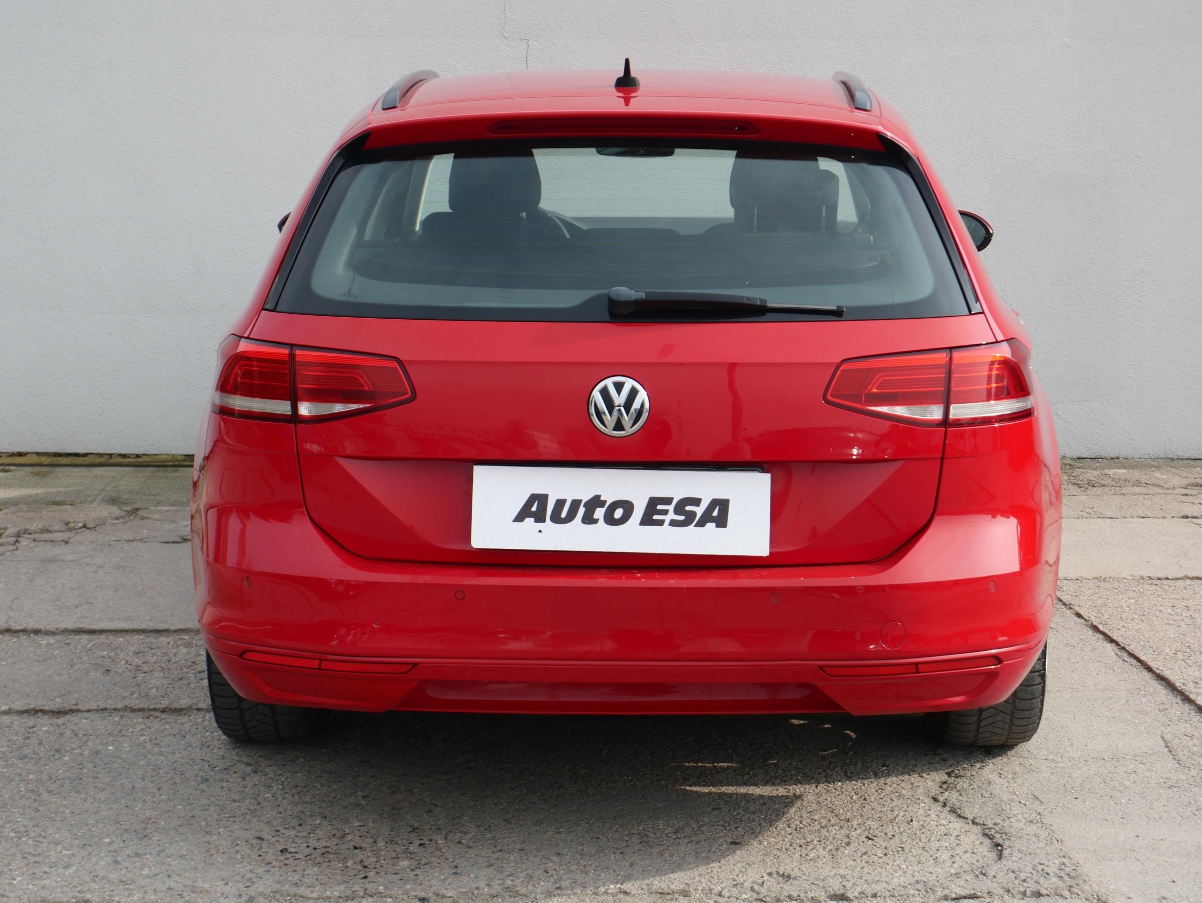 Volkswagen Passat, 2015 - pohled č. 5