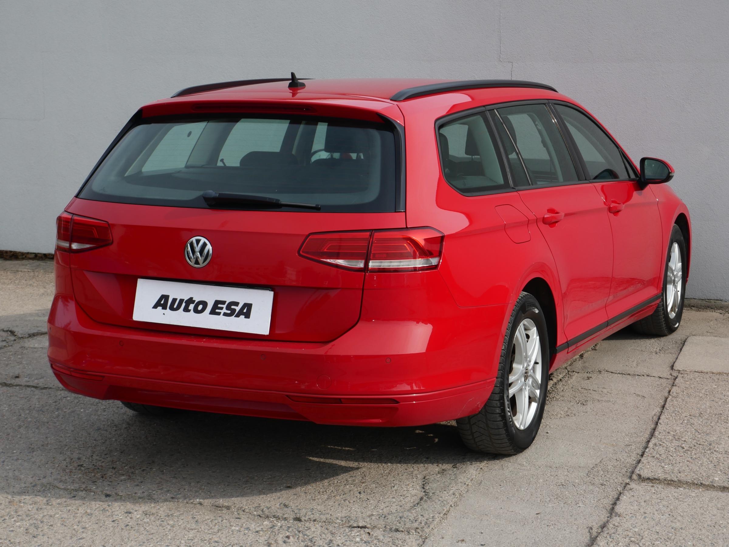 Volkswagen Passat, 2015 - pohled č. 6