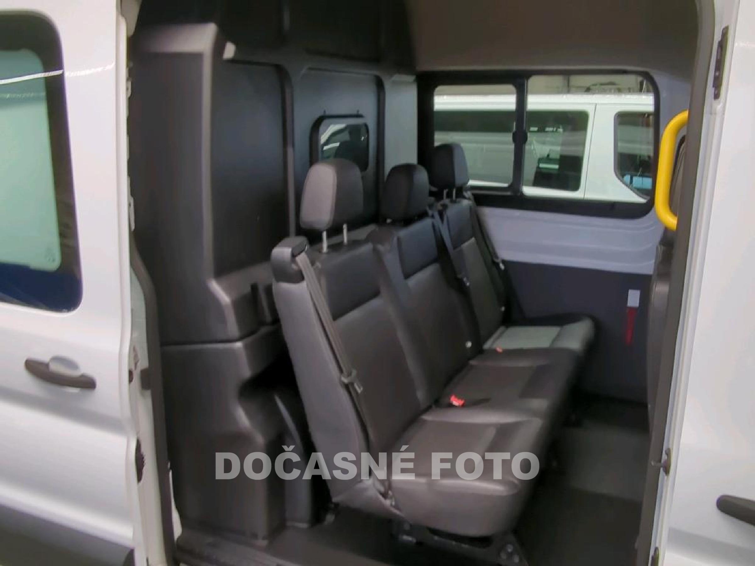 Ford Transit, 2019 - pohled č. 4