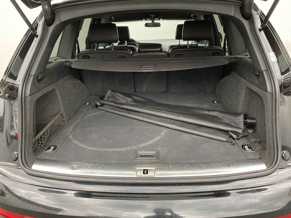 Audi Q7 3.0 TDI  Quattro