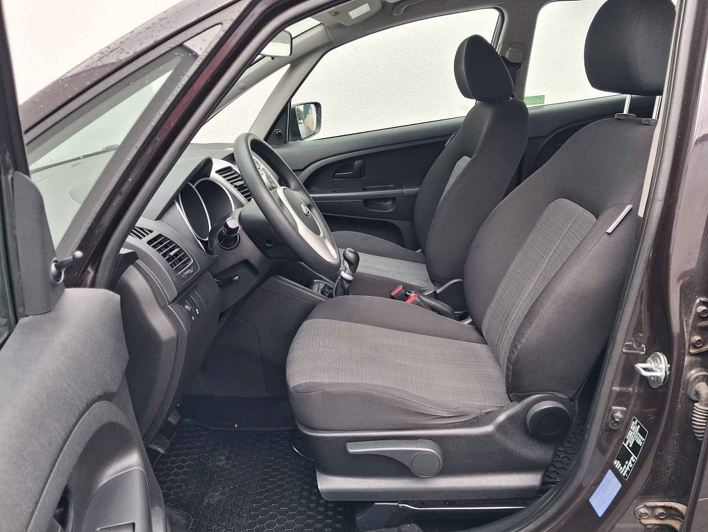 Kia Venga 1.4i 