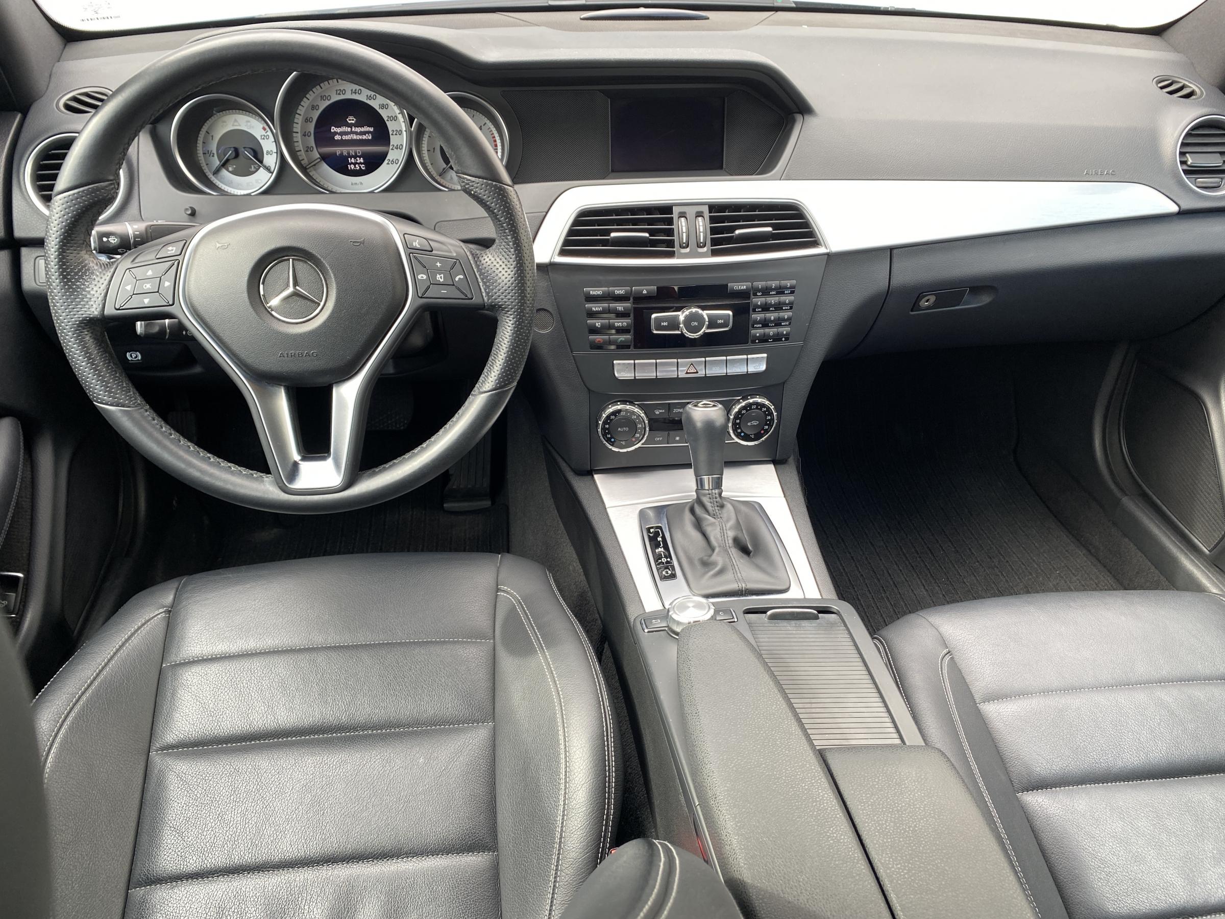 Mercedes-Benz Třída C, 2014 - pohled č. 9