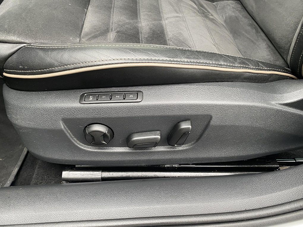 Škoda Superb III 2.0 TDi Scout 4x4