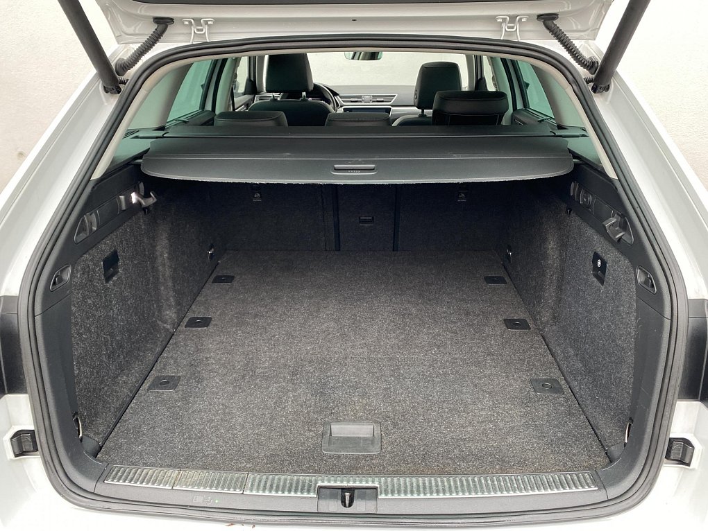 Škoda Superb III 2.0 TDi Scout 4x4