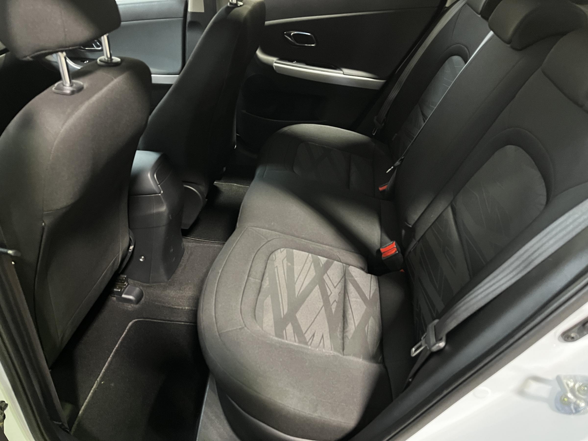 Kia Cee´d, 2015 - pohled č. 10