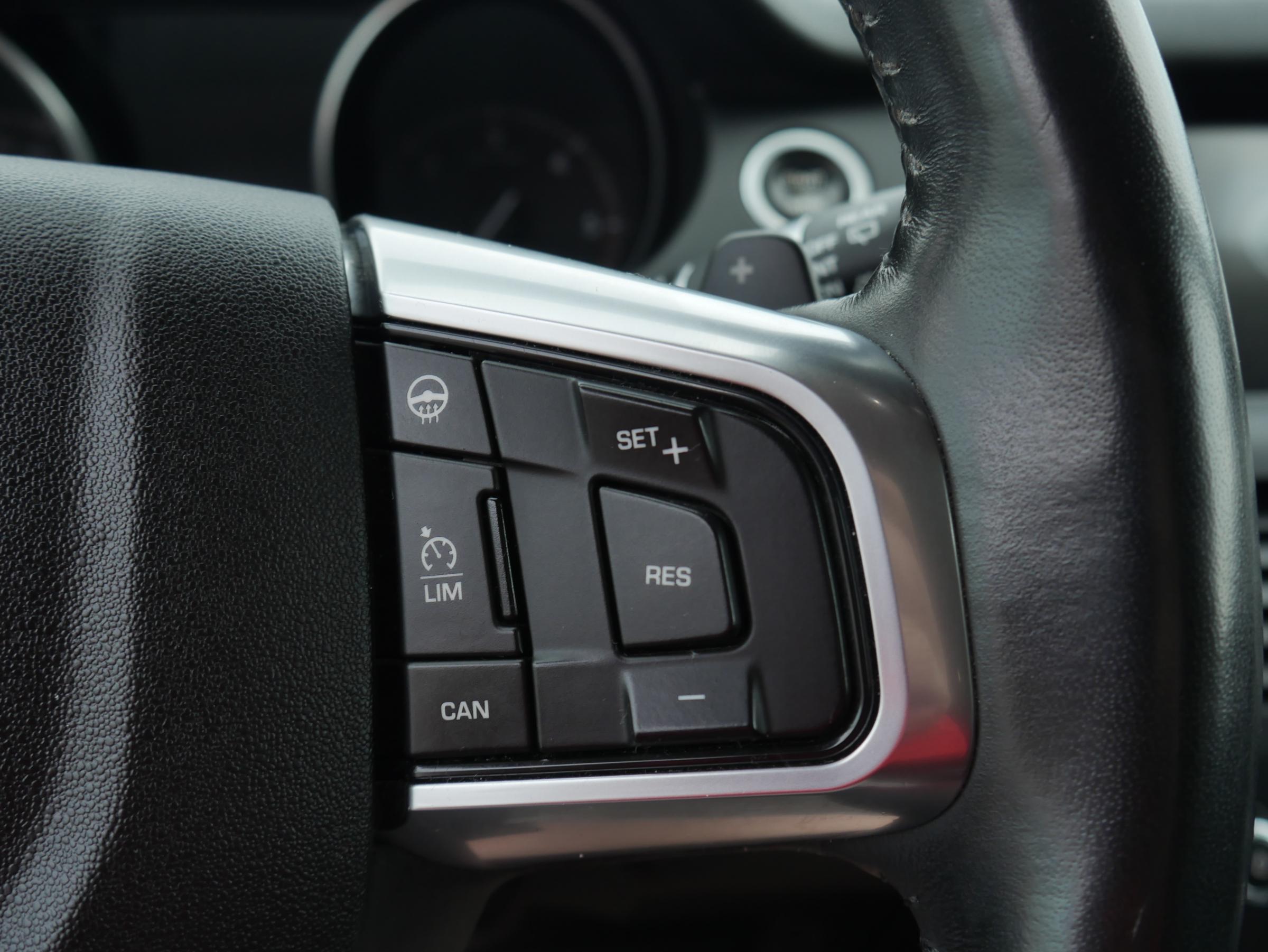 Land Rover Discovery Sport, 2019 - pohled č. 16