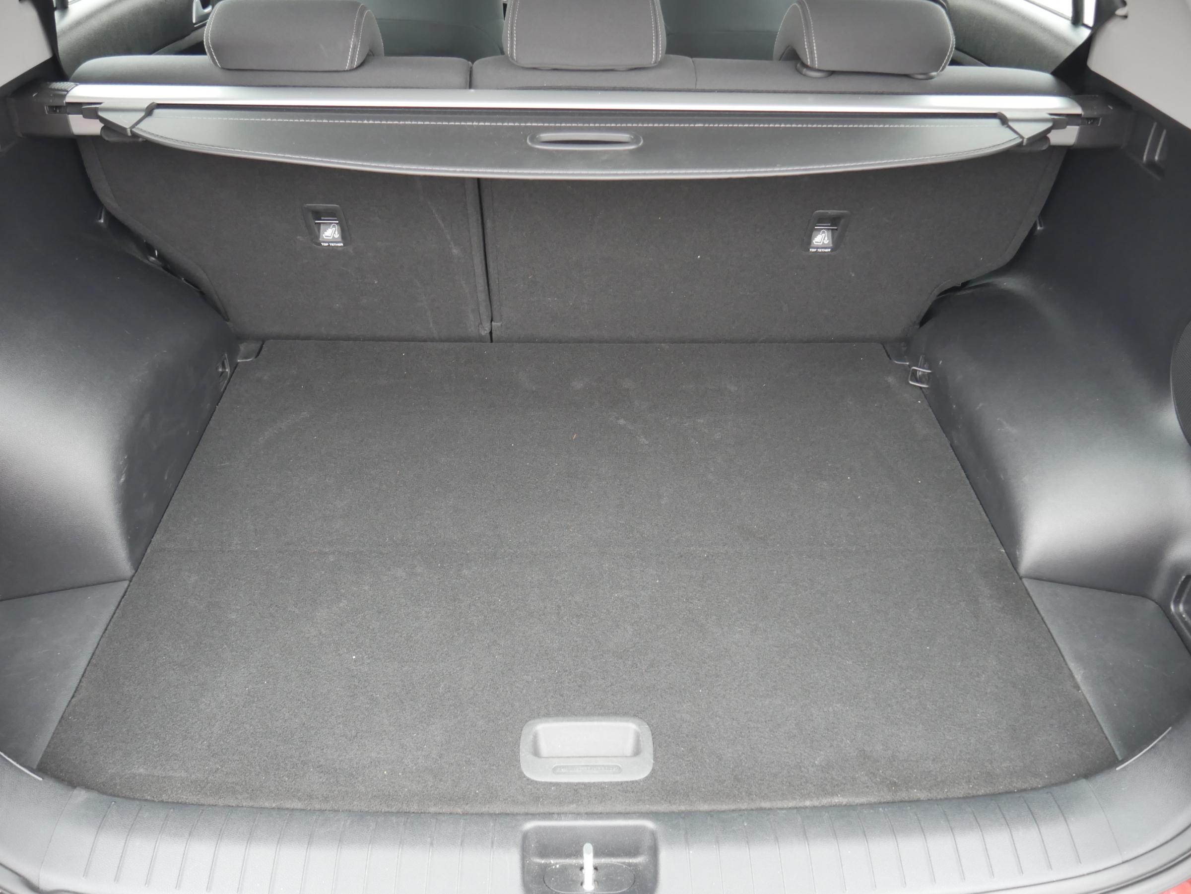 Land Rover Discovery Sport, 2019 - pohled č. 7