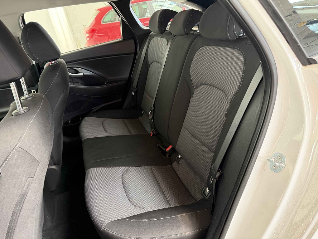 Hyundai I30 1.4  CVVT Trikolor