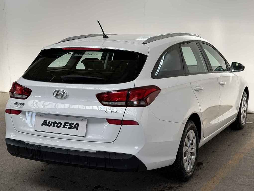 Hyundai I30 1.4  CVVT Trikolor