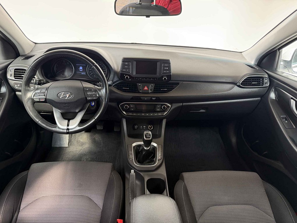 Hyundai I30 1.4  CVVT Trikolor