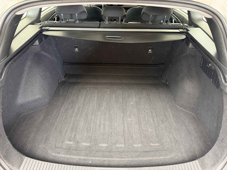Hyundai I30 1.4  CVVT Trikolor