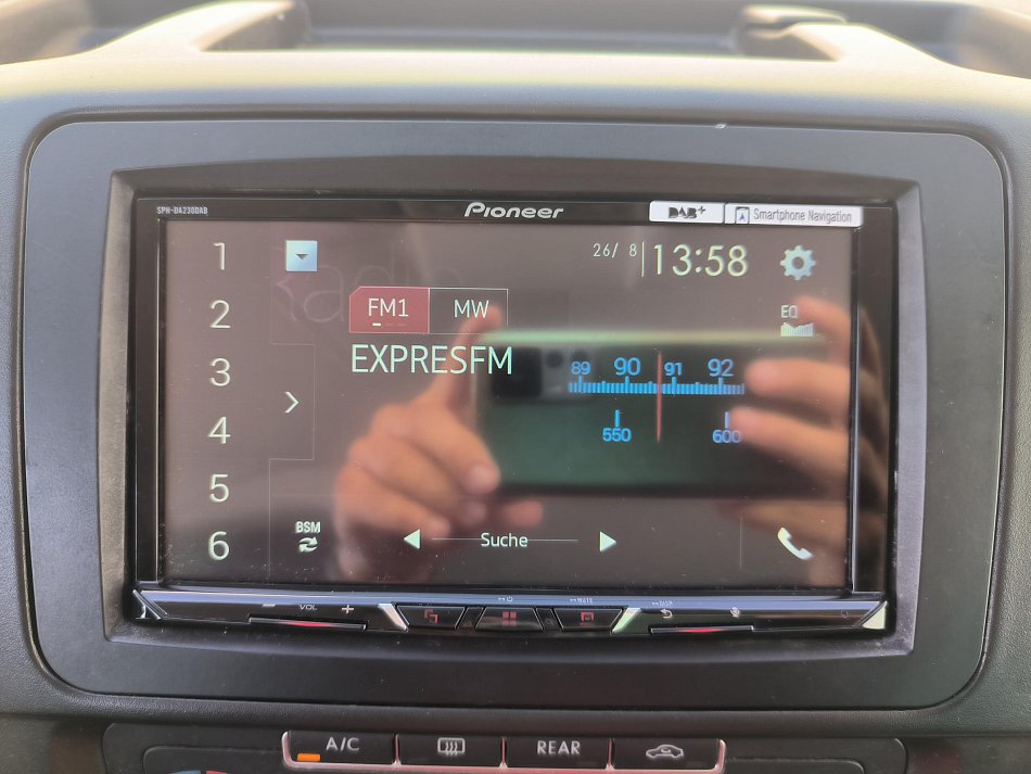 Volkswagen Caravelle 2.0TDi  8míst