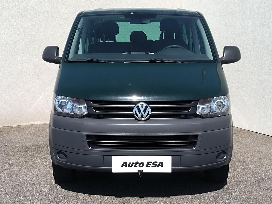Volkswagen Caravelle 2.0TDi  8míst