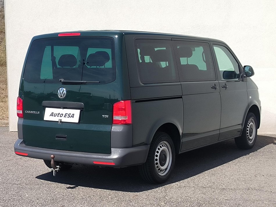 Volkswagen Caravelle 2.0TDi  8míst