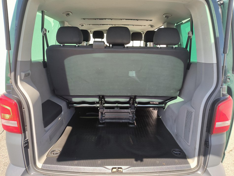 Volkswagen Caravelle 2.0TDi  8míst
