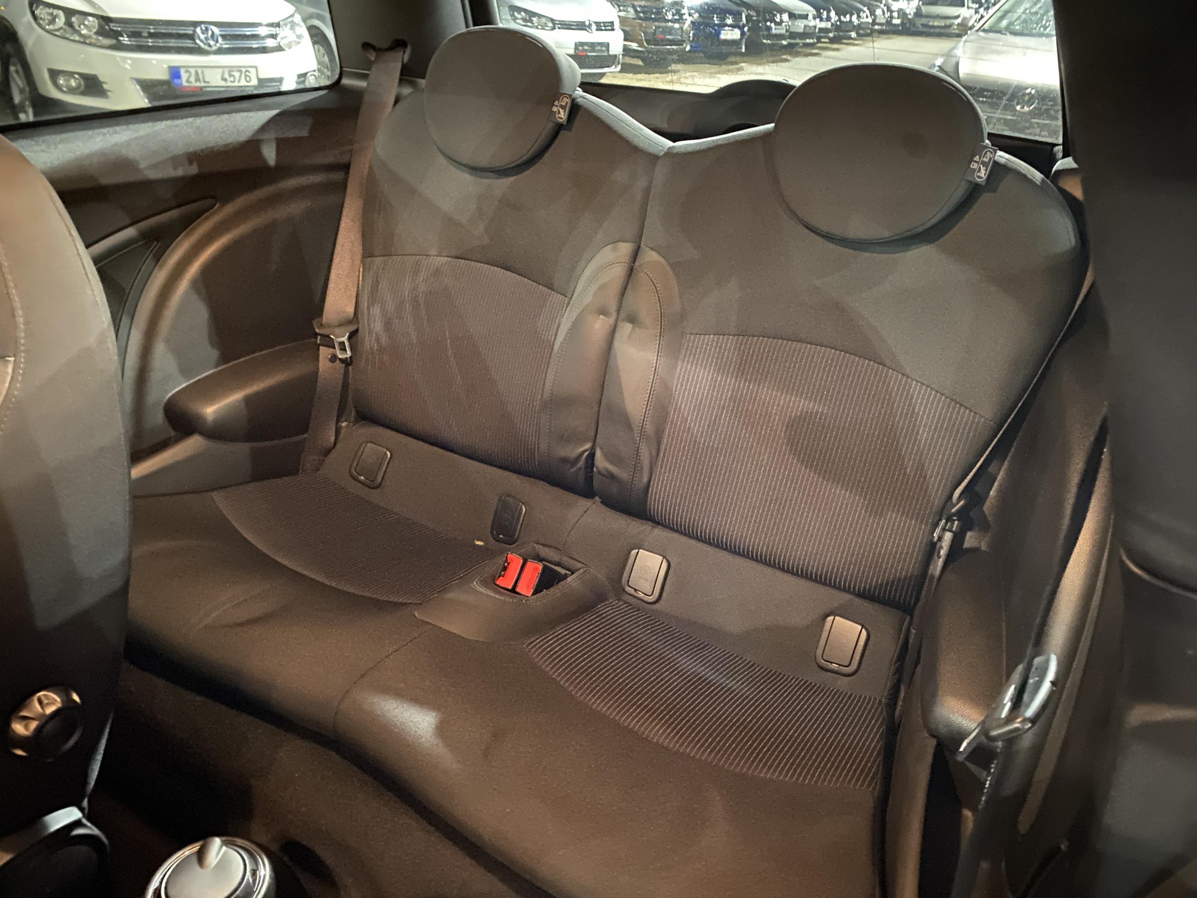 Mini Cooper, 2011 - pohled č. 10