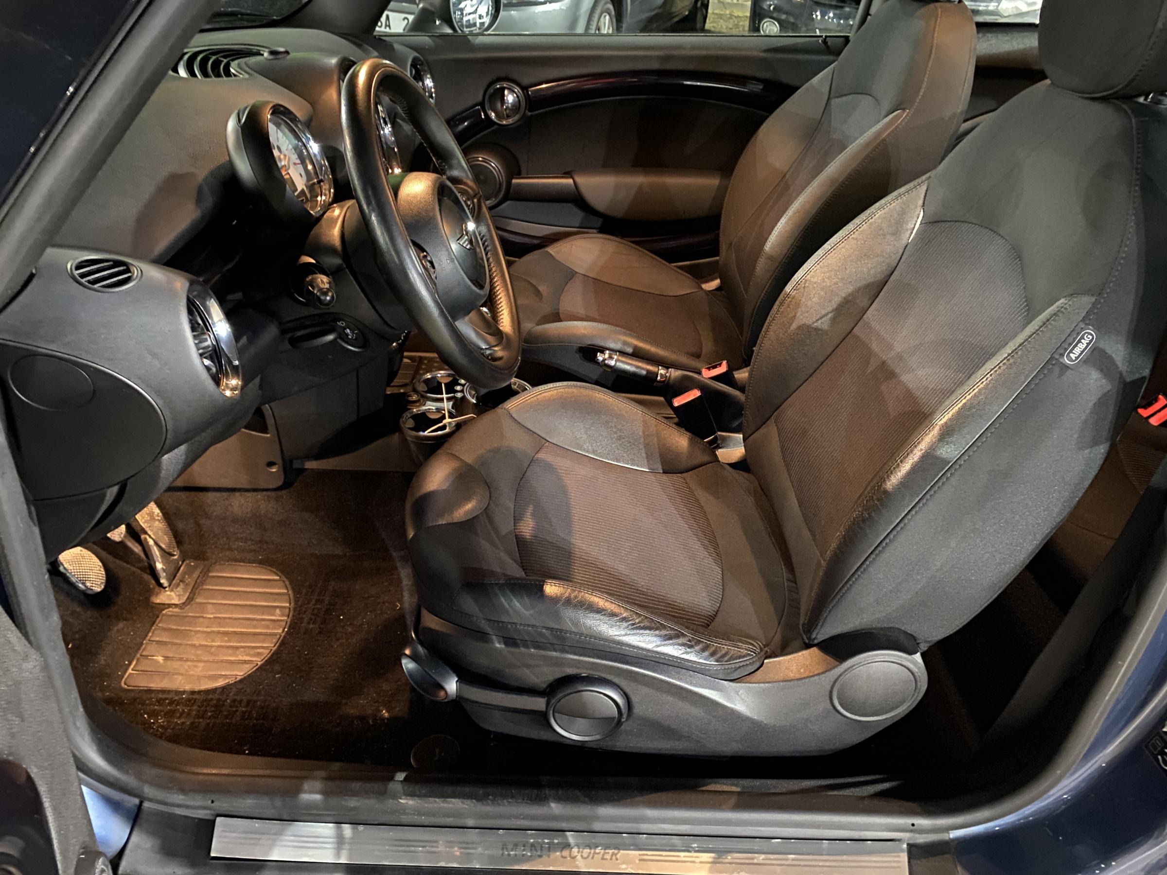 Mini Cooper, 2011 - pohled č. 9