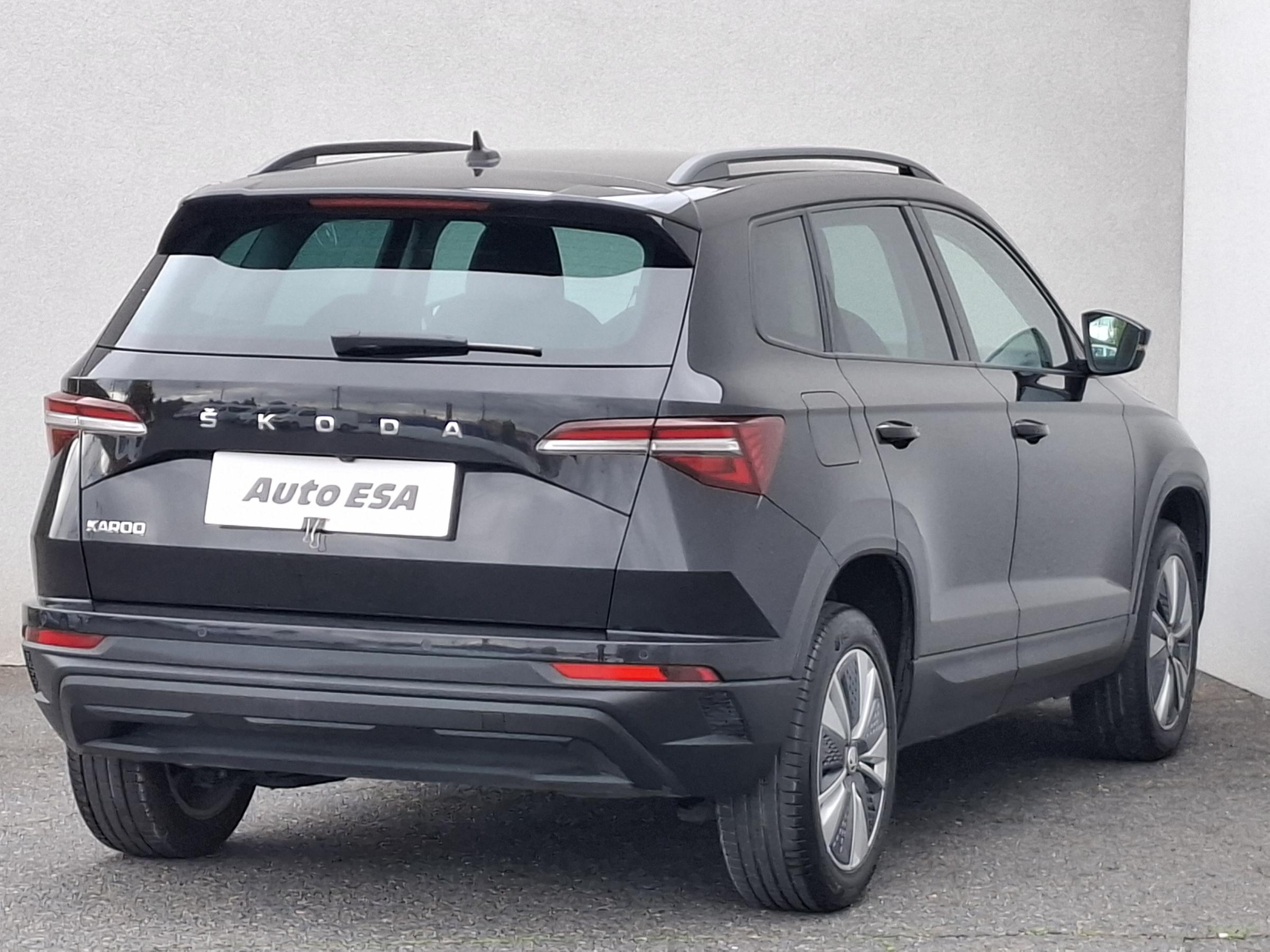 Škoda Karoq, 2022 - pohled č. 4