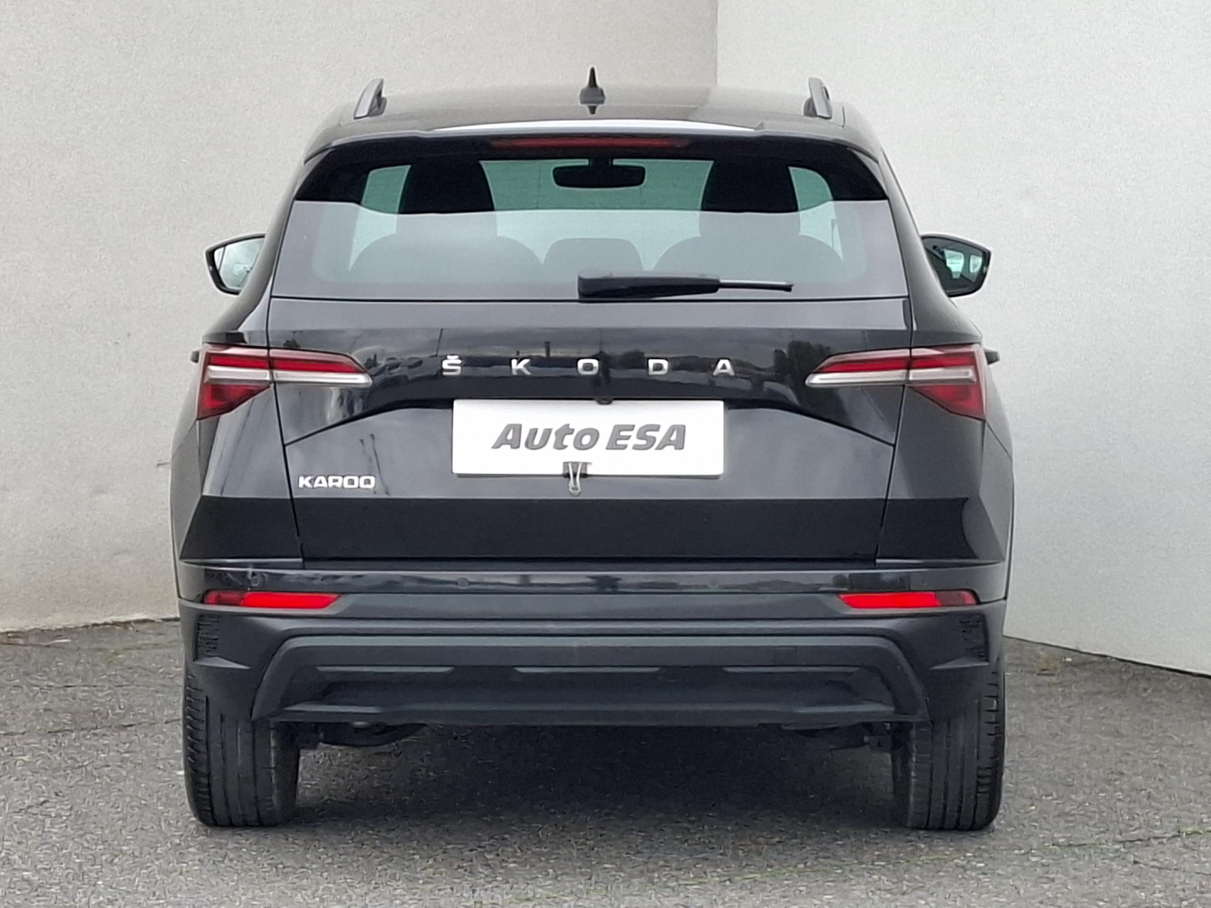 Škoda Karoq, 2022 - pohled č. 5