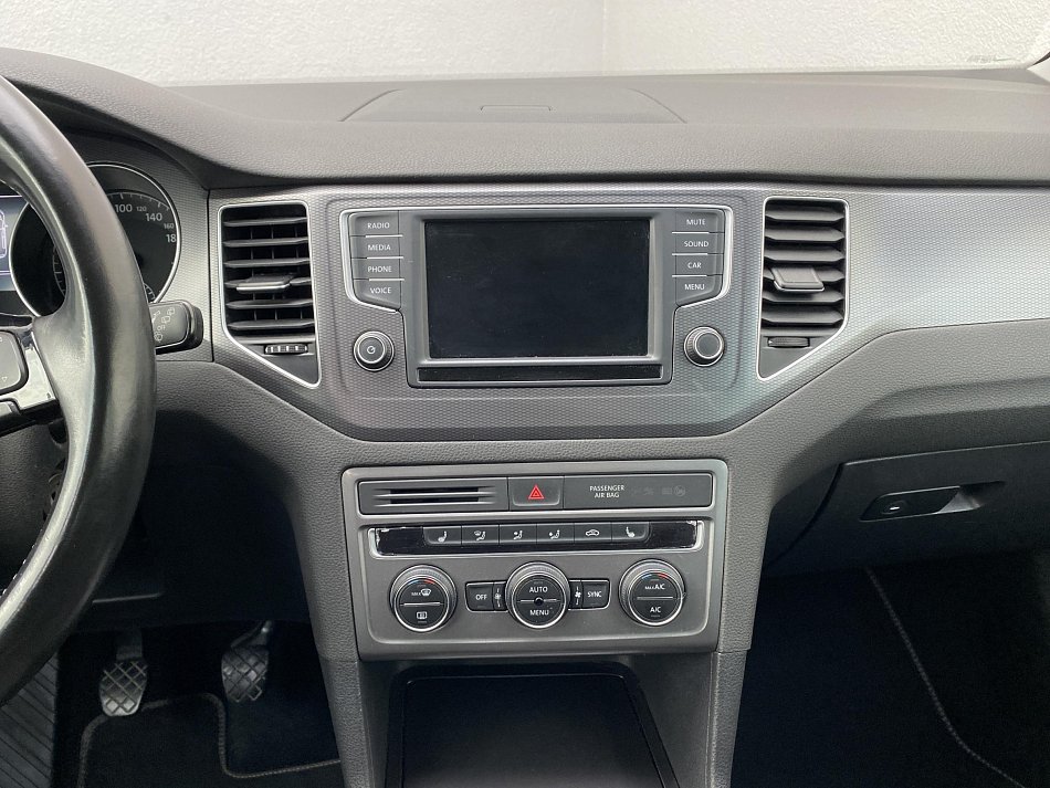 Volkswagen Sportsvan 1.2 TSi Lounge